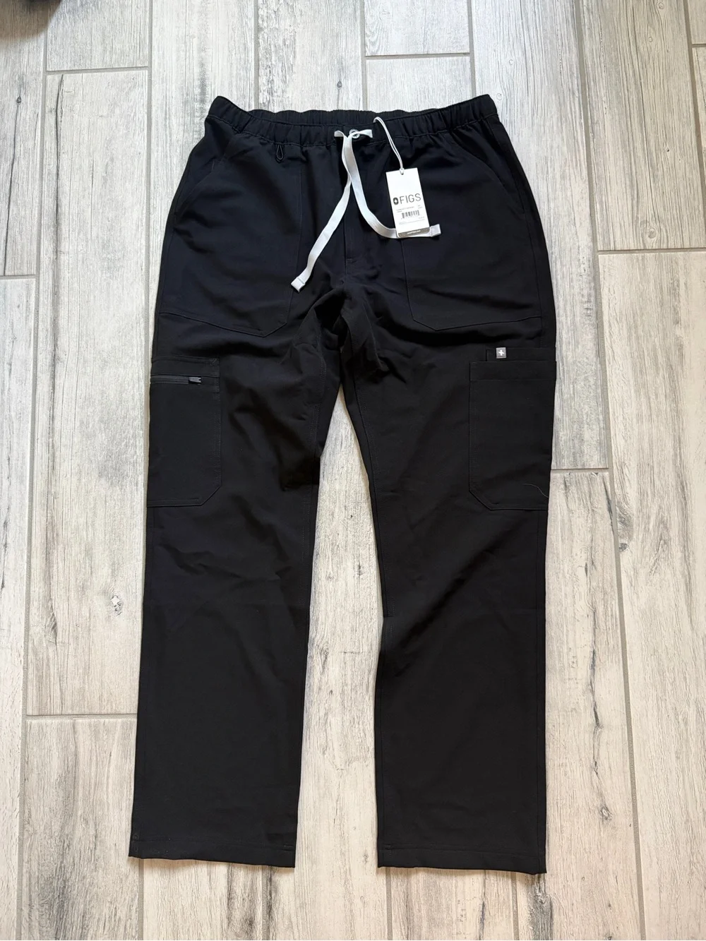 Figs Cairo Straight-Leg Scrub Pant regular length.